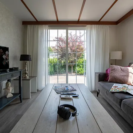 Prachtig chalet gelegen in het bosrijke Oisterwijk-2